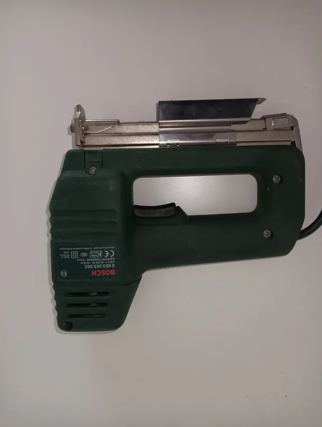 Grapadora Bosch PTK 19 E