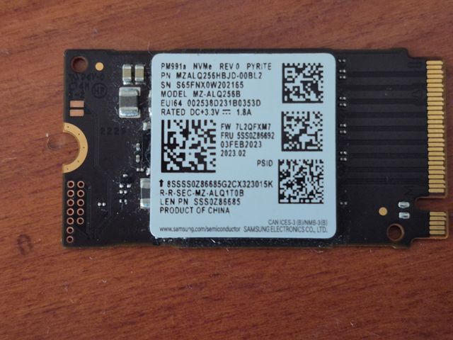 SSD M.2 NVMe - 256GB Samsung 2242 / 2280