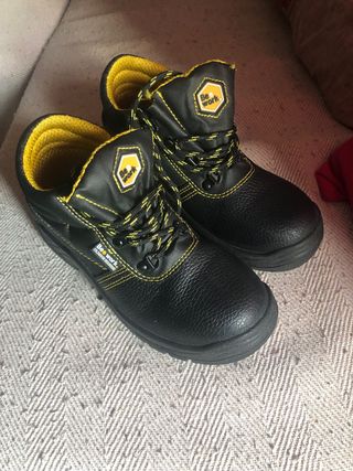 Botas de seguridad Be work negras y amarillas