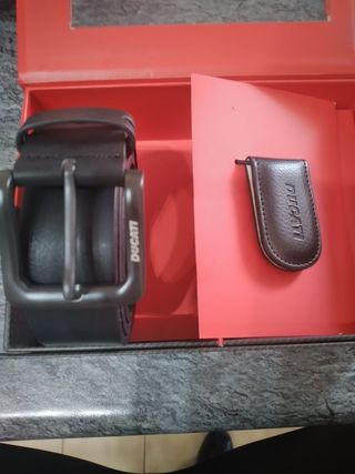 Cintura 1.15m e Portasoldi Ducati Rosso