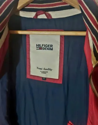 Chaqueta Tommy Hilfiger acolchada