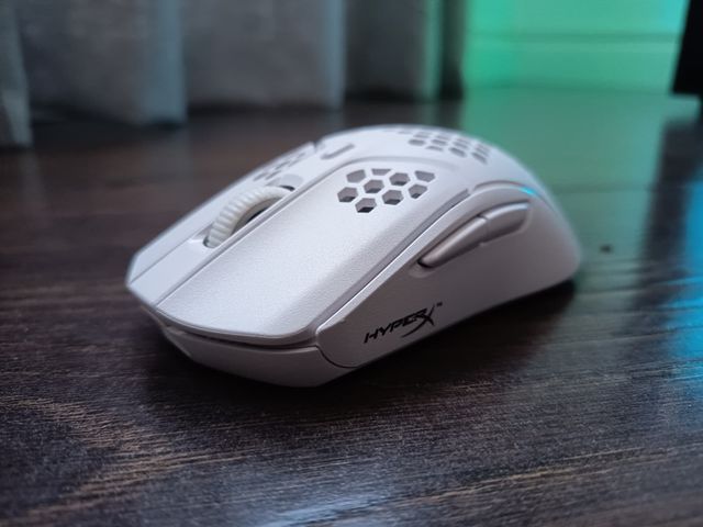 Mouse HyperX Pulsefire Haste Wireless
