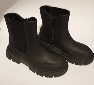 Stivaletti neri bambina tg 32