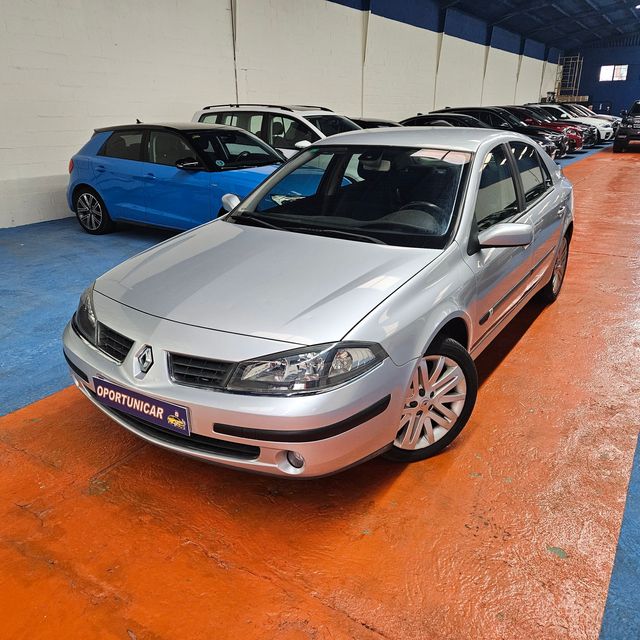 RENAULT Laguna Dynamique 2.0dCi 150CV E4