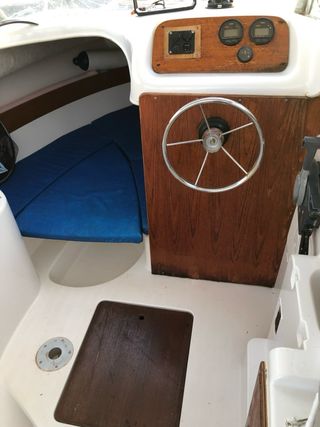 Barco embarcacion Sessa dorado 22 con Yamaha 115hp