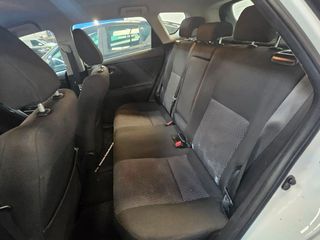 TOYOTA Auris Hybrid Advance