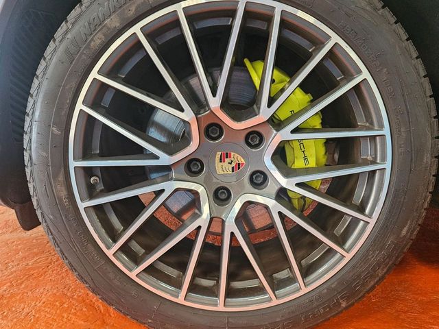 PORSCHE Cayenne EHybrid