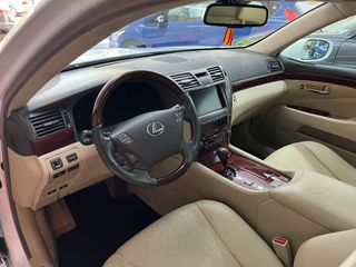Lexus LS 460