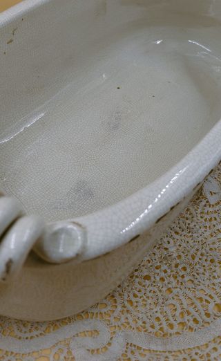 Raffinata Fioriera/Ciotola Ovale in Ceramica