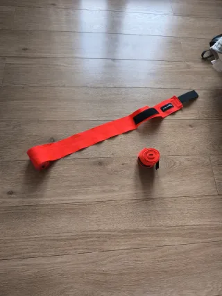 Guantes y vendas boxeo rojos 8 oz