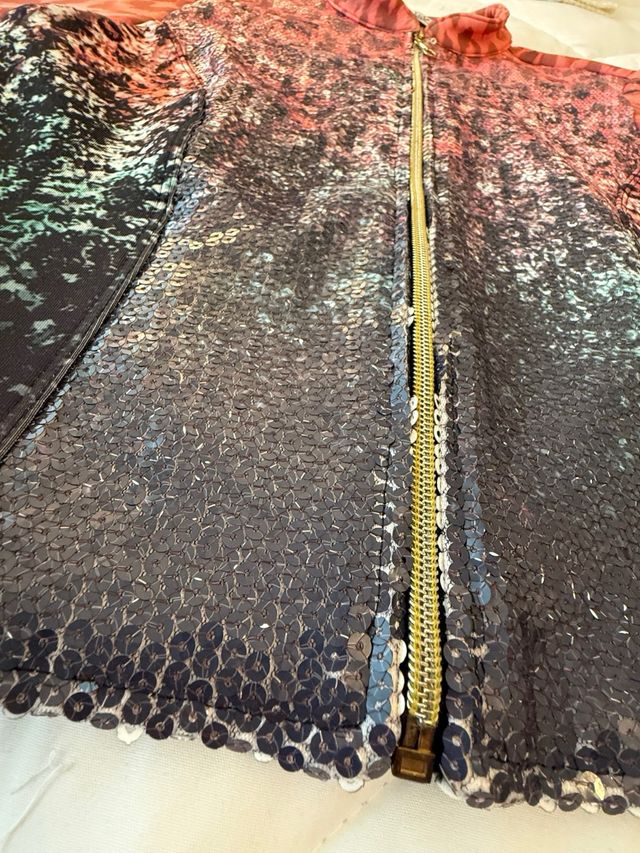 Casaco Feminino Neoprene Lantejoulas