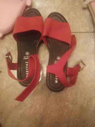 Sandalias MARYPAZ Rojas Talla 38