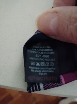 Corbata Next Rayas Rosa y Negra