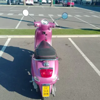 Piaggio Vespa LX 50 Rosa