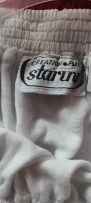 Falda Ibicenca bordada.