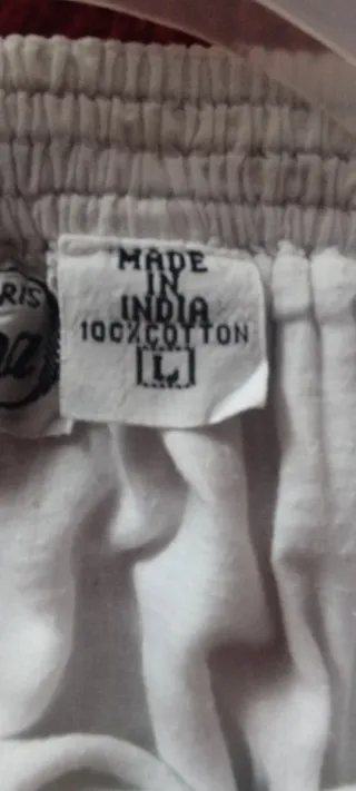 Falda Ibicenca bordada.