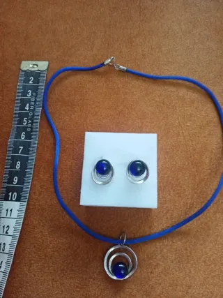 Conjunto Plata 925: Pendientes y Colgante