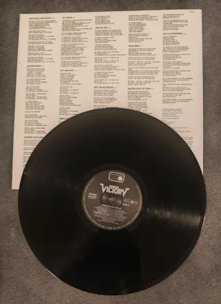 Victory Temples of Gold Vinilo