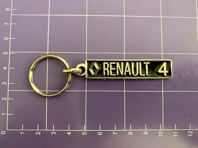 Llavero Renault 4