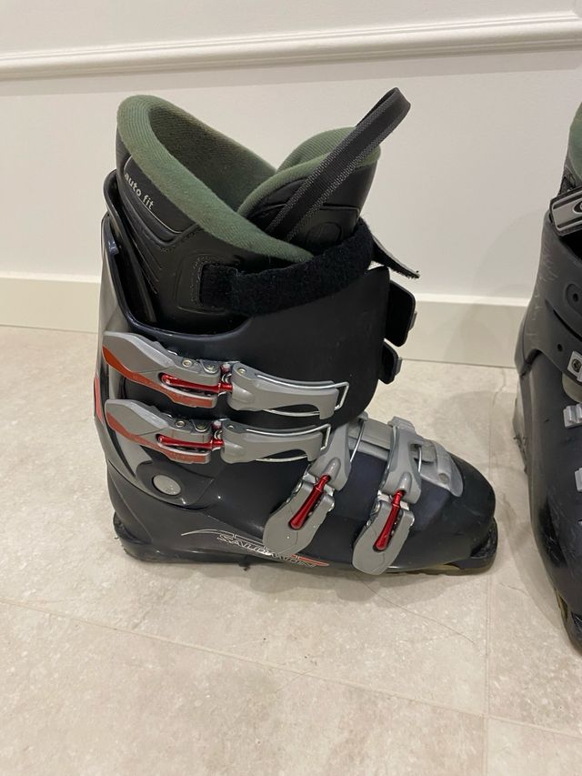 Botas de esquí Salomon negras y verdes