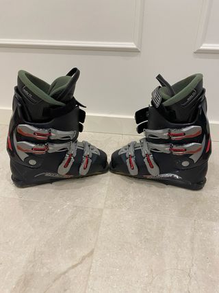 Botas de esquí Salomon negras y verdes