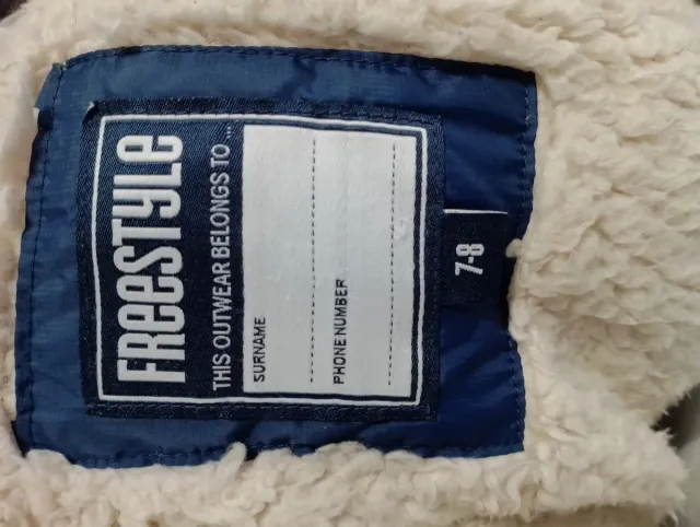 Chaleco azul talla 7-8 con borreguillo