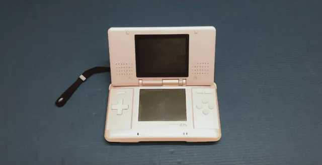 Nintendo NDS DS clásica rosa muy buen estado