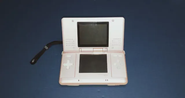 Nintendo NDS DS clásica rosa muy buen estado