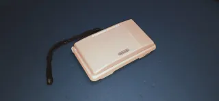 Nintendo NDS DS clásica rosa muy buen estado