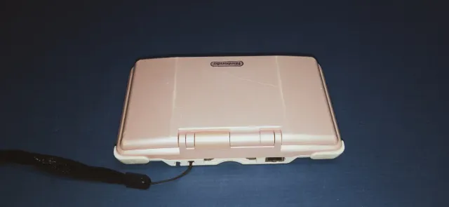 Nintendo NDS DS clásica rosa muy buen estado