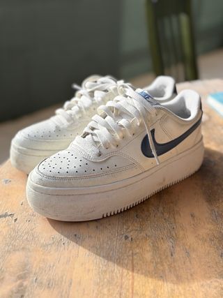 Zapatillas Nike Court Visión alta Talla 41