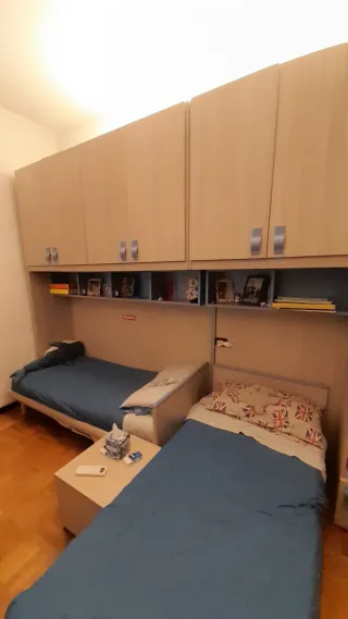 Camera 2 letti singoli, armadio a ponte