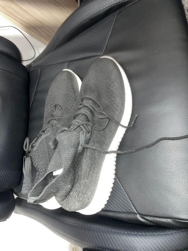 Zapatillas deportivas negras