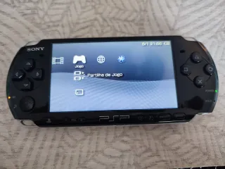 PSP Sony Preto + Cartão Kingston 64GB
