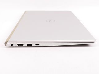 Dell Inspiron 5402 - i7-1165G7 - 16GB - 512GB -14"