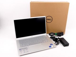 Dell Inspiron 5402 - i7-1165G7 - 16GB - 512GB -14"