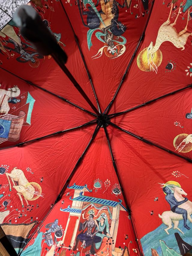 Paraguas decorado con motivos orientales