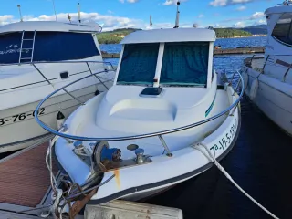 Barco recreo pesca Merry Fisher