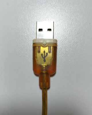 Mouse Apple Hockey Puck USB (1998)