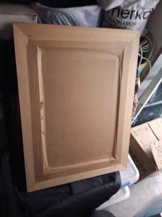 Cuadro bodegón con marco de madera