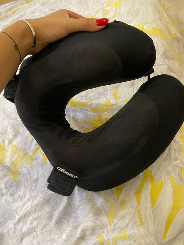 Cojín de viaje Cabeau para cuello