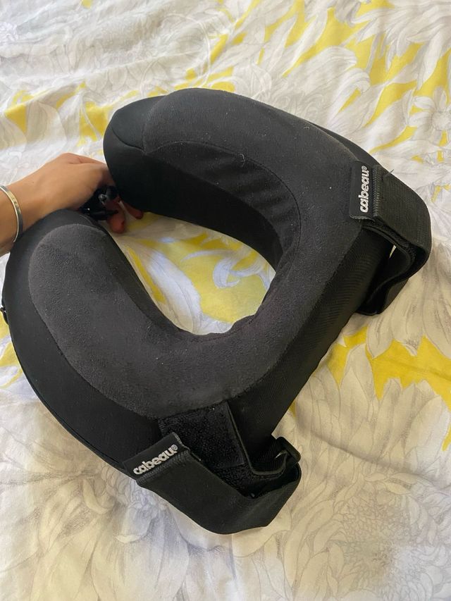 Cojín de viaje Cabeau para cuello