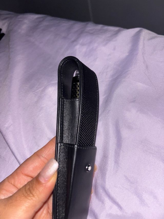 Bolígrafo Montblanc con funda