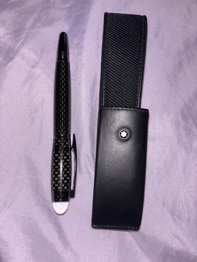 Bolígrafo Montblanc con funda
