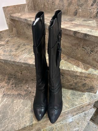 Botas de piel Pedro Miralles negras