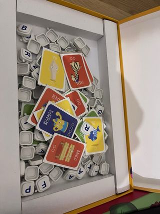 Lote juegos de mesa infantiles, reloj y puzzle