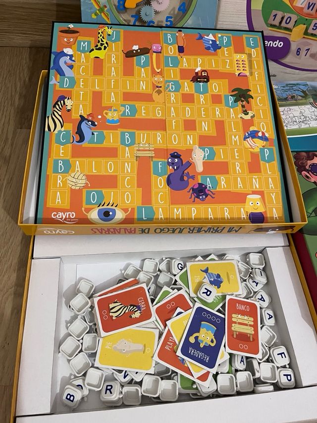 Lote juegos de mesa infantiles, reloj y puzzle