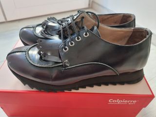 Calpierre scarpe melanzana in pelle