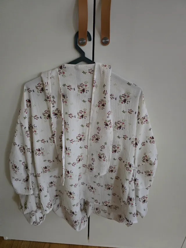 Tiffosi Blusa Estampada Flores Quimono