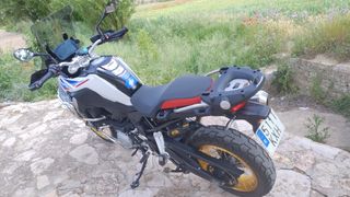 BMW F850GS